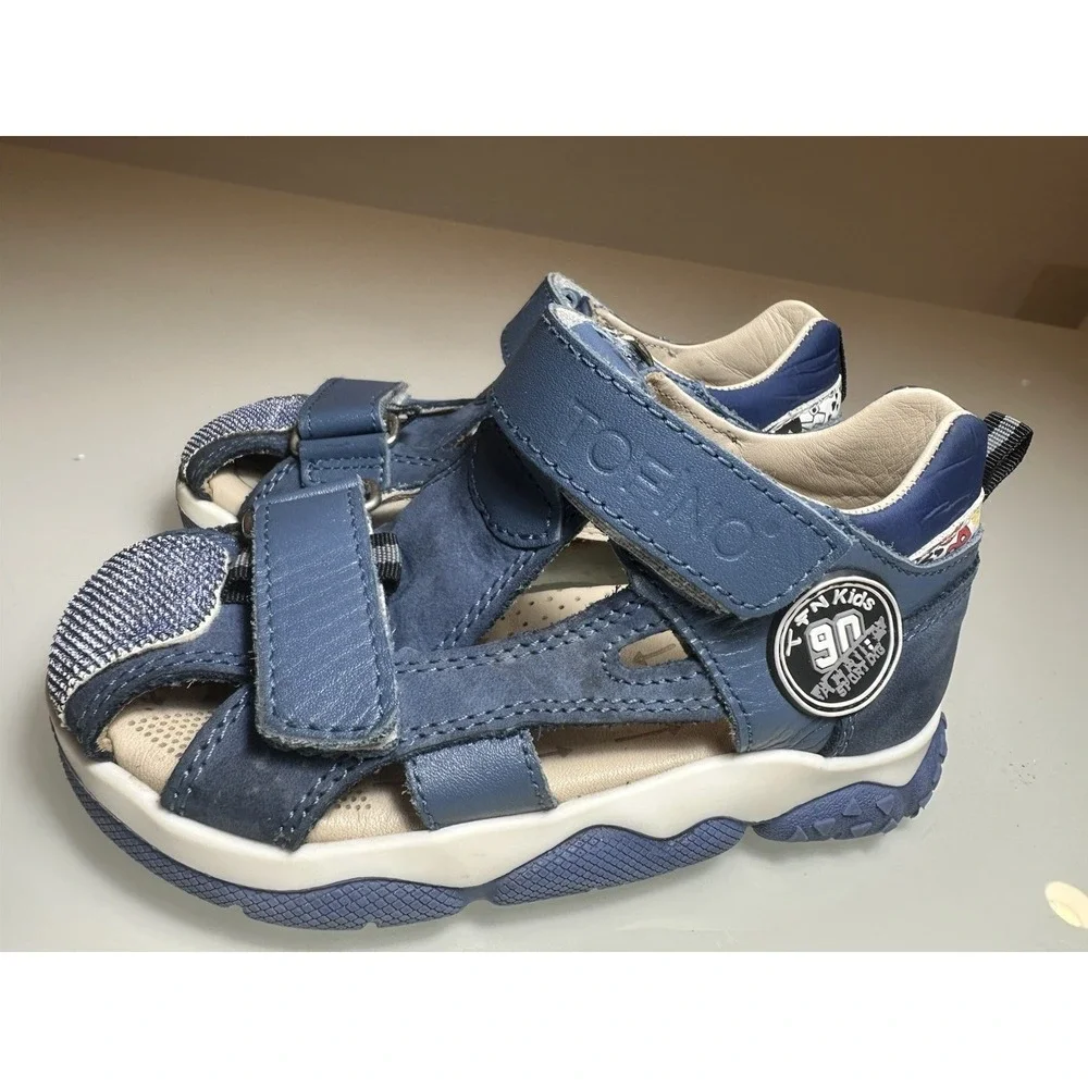 Tofino TFN Kids Blue Leather Fisherman Comfort Sandals Size EU 27 Hook Loop